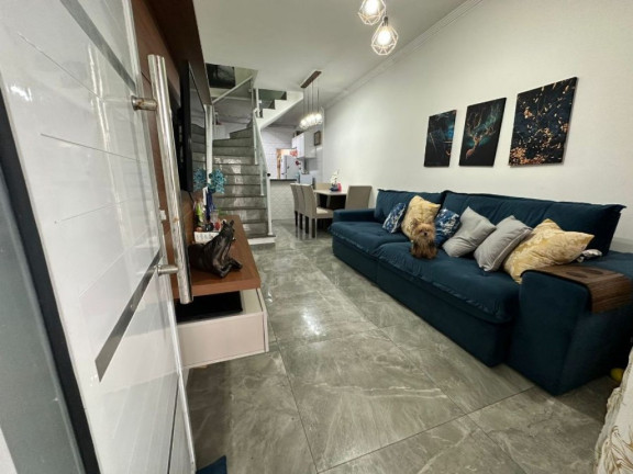 Imagem Sobrado com 2 Quartos à Venda, 10 m² em Caiçara - Praia Grande Imagem Sobrado com 2 Quartos à Venda, 10 m² em Caiçara - Praia Grande