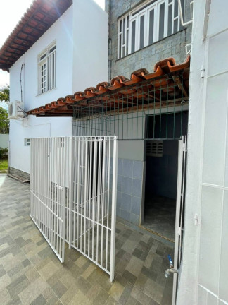 Imagem Casa com 5 Quartos à Venda, 350 m² em Atalaia - Aracaju Imagem Casa com 5 Quartos à Venda, 350 m² em Atalaia - Aracaju