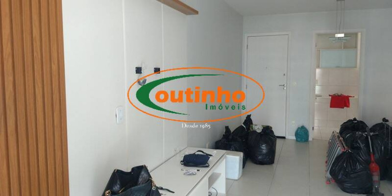 Imagem Apartamento com 3 Quartos à Venda, 73 m² em Tijuca - Rio De Janeiro Imagem Apartamento com 3 Quartos à Venda, 73 m² em Tijuca - Rio De Janeiro