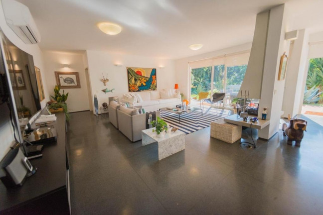 Imagem Imóvel com 3 Quartos à Venda, 2.541 m² em Chácaras Do Refúgio-granja Viana - Cotia