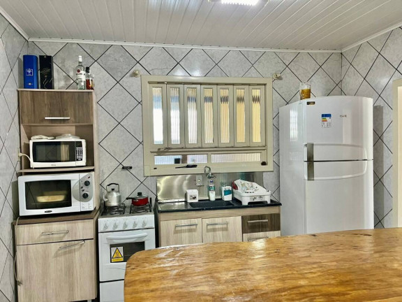 Imagem Casa com 5 Quartos à Venda, 224 m² em Pinheiros - Balneário Barra Do Sul