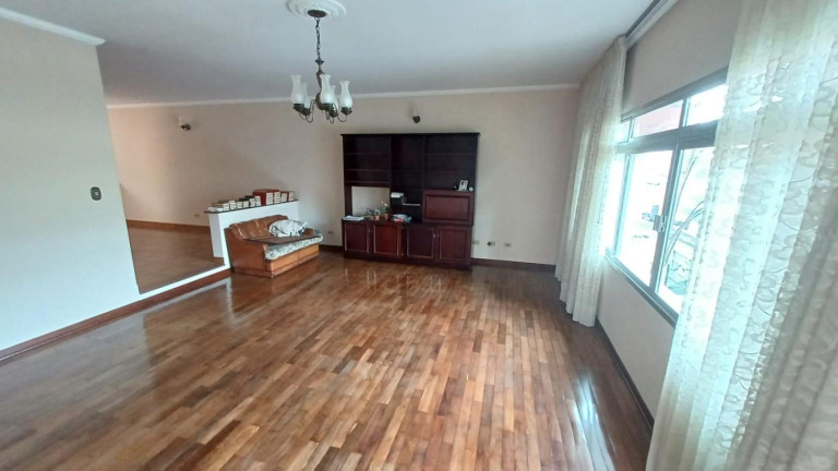 Imagem Casa com 3 Quartos à Venda, 268 m² em Vila Gilda - Santo André Imagem Casa com 3 Quartos à Venda, 268 m² em Vila Gilda - Santo André