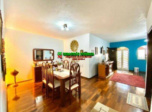 Imagem Casa com 3 Quartos à Venda, 300 m² em Vila Adyana - São José Dos Campos Imagem Casa com 3 Quartos à Venda, 300 m² em Vila Adyana - São José Dos Campos