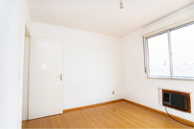 Imagem Apartamento com 1 Quarto à Venda, 43 m² em Jardim Botânico - Porto Alegre Imagem Apartamento com 1 Quarto à Venda, 43 m² em Jardim Botânico - Porto Alegre