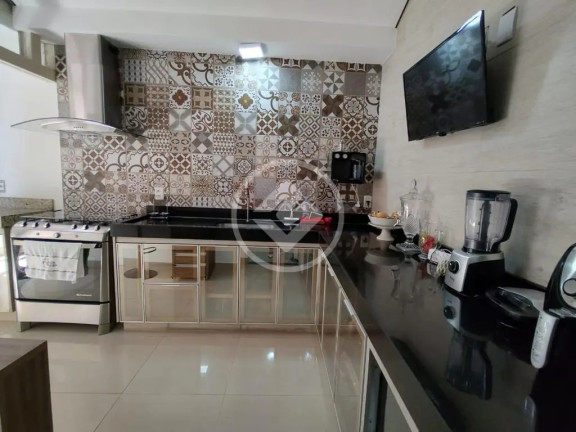 Imagem Sobrado com 3 Quartos à Venda, 176 m² em Vila São Luiz - Goiânia