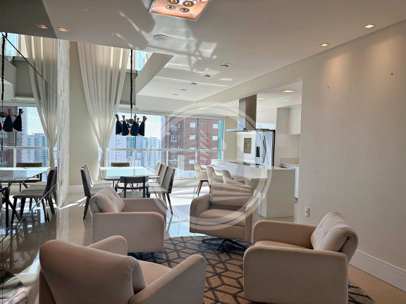 Imagem Apartamento com 4 Quartos à Venda, 240 m² em Centro - Balneário Camboriú