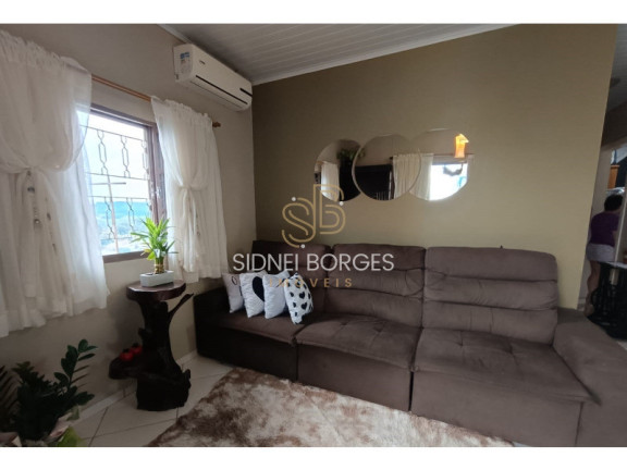 Imagem Casa com 2 Quartos à Venda, 70 m² em Industriários - Concórdia