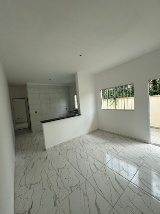 Imagem Casa com 2 Quartos à Venda, em Parque Augustos - Itanhaém Imagem Casa com 2 Quartos à Venda, em Parque Augustos - Itanhaém