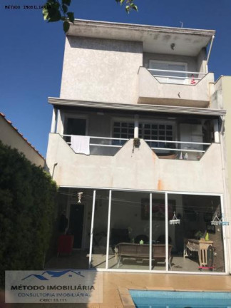 Imagem Casa com 2 Quartos à Venda, 245 m² em Vila Curuça - Santo André