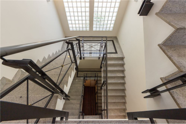 Imagem Casa com 4 Quartos à Venda, 700 m² em Jardim Guedala - São Paulo Imagem Casa com 4 Quartos à Venda, 700 m² em Jardim Guedala - São Paulo