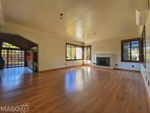 Imagem Casa com 3 Quartos à Venda, 35.747 m² em Bosque Sinoserra - Canela Imagem Casa com 3 Quartos à Venda, 35.747 m² em Bosque Sinoserra - Canela