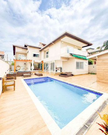 Imagem Casa com 4 Quartos à Venda, 450 m² em Alphaville - Santana De Parnaíba Imagem Casa com 4 Quartos à Venda, 450 m² em Alphaville - Santana De Parnaíba