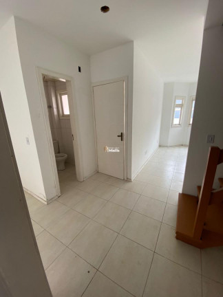 Imagem Casa com 3 Quartos à Venda, 124 m² em Guaruja - Porto Alegre