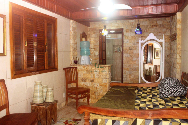 Imagem Casa com 4 Quartos à Venda, 120 m² em Cajueiros (itaipuaçu) - Maricá