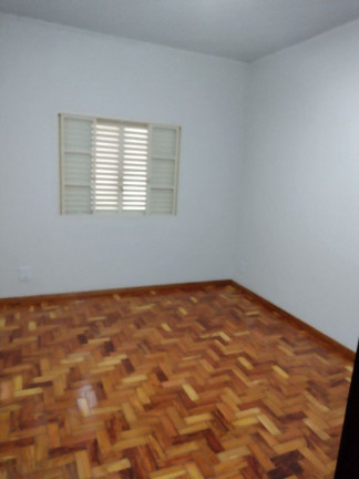 Imagem Casa com 3 Quartos à Venda, 209 m² em Monte Castelo - São José Dos Campos