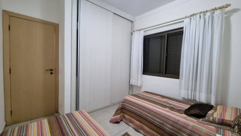Imagem Apartamento com 3 Quartos à Venda, 109 m² em Pitangueiras - Guarujá Imagem Apartamento com 3 Quartos à Venda, 109 m² em Pitangueiras - Guarujá