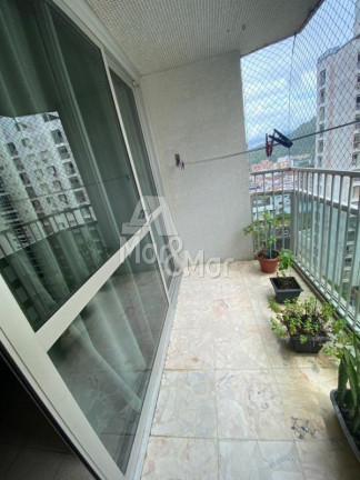Imagem Apartamento com 3 Quartos à Venda, 150 m² em Pitangueiras - Guarujá