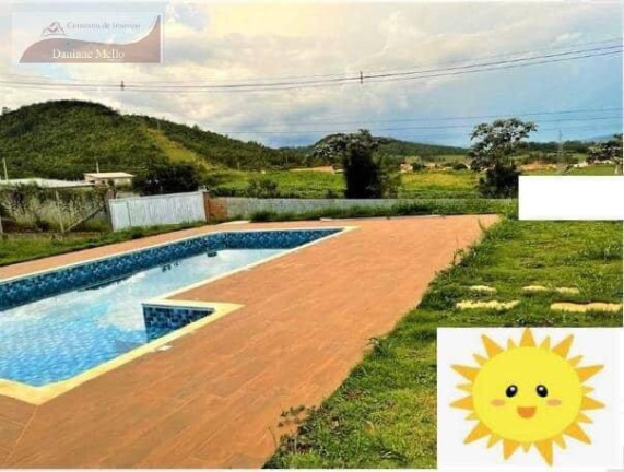 Imagem Chácara com 3 Quartos à Venda, 1.000 m² em Bragança Paulista