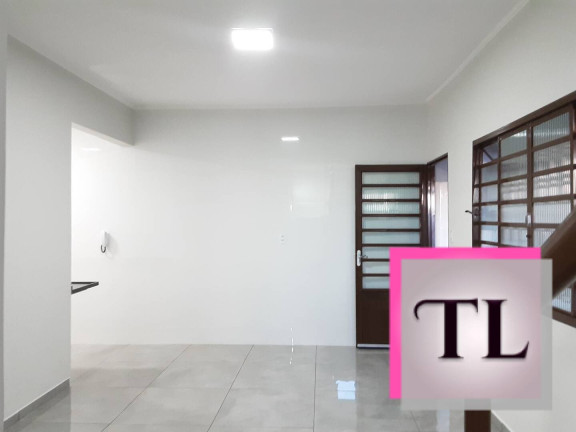 Imagem Casa com 4 Quartos à Venda, 250 m² em Jardim Ipê - Poços De Caldas