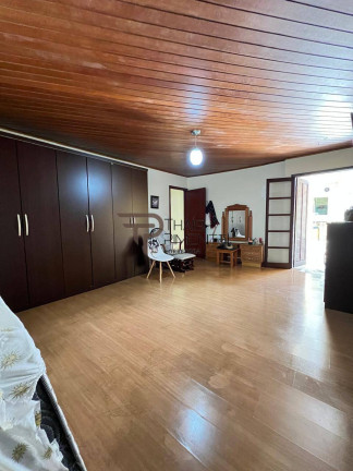 Imagem Casa com 3 Quartos à Venda, 250 m² em Santo Antônio - Osasco Imagem Casa com 3 Quartos à Venda, 250 m² em Santo Antônio - Osasco