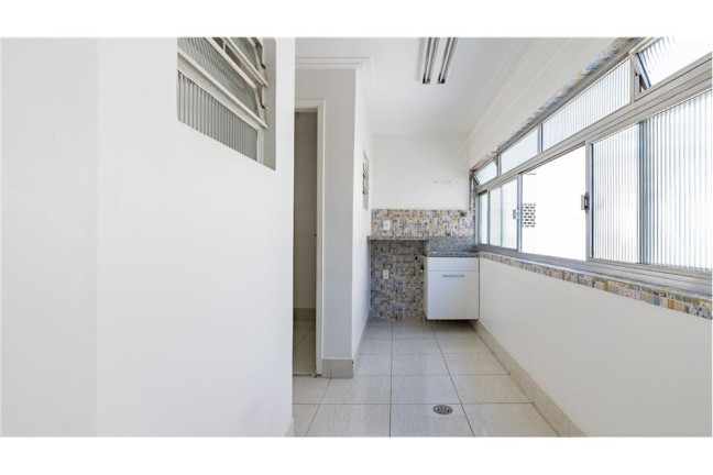 Imagem Apartamento com 3 Quartos à Venda, 120 m² em Moema - São Paulo