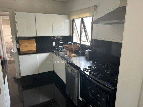 Imagem Apartamento com 3 Quartos à Venda, 431 m² em Jardim Europa - São Paulo Imagem Apartamento com 3 Quartos à Venda, 431 m² em Jardim Europa - São Paulo