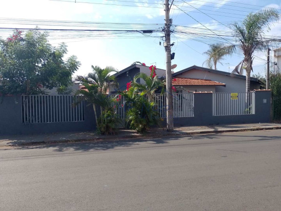 Casa com 4 Quartos à Venda, 434 m² em Cidade Jardim - Pirassununga