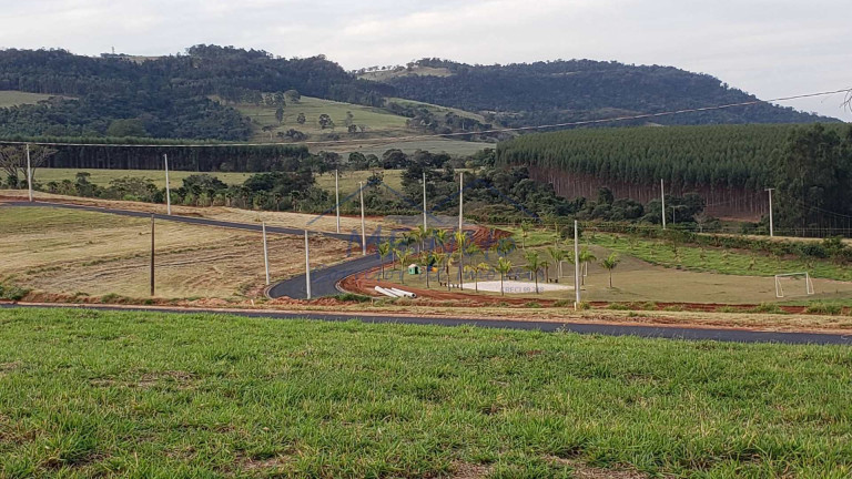 Imagem Terreno à Venda, 899 m² em Residencial Cuscoville - Analândia Imagem Terreno à Venda, 899 m² em Residencial Cuscoville - Analândia