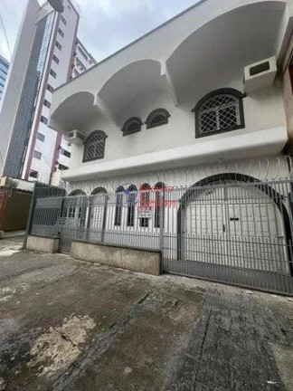 Imagem Casa com 4 Quartos para Alugar, 350 m² em Nazare - Belém