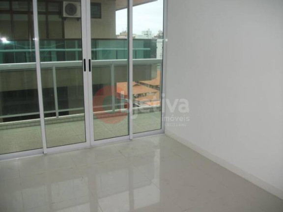 Imagem Cobertura com 7 Quartos à Venda, 174 m² em Centro - Cabo Frio Imagem Cobertura com 7 Quartos à Venda, 174 m² em Centro - Cabo Frio