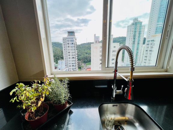 Foto do imóvel Apartamento com 4 Quartos à Venda, 237 m² em Pioneiros - Balneário Camboriú