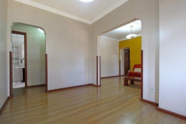 Imagem Apartamento com 3 Quartos à Venda, 80 m² em Independência - Porto Alegre