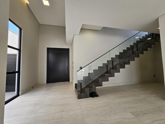 Imagem Casa com 4 Quartos à Venda, 320 m² em Vila Yolanda - Foz Do Iguaçu Imagem Casa com 4 Quartos à Venda, 320 m² em Vila Yolanda - Foz Do Iguaçu