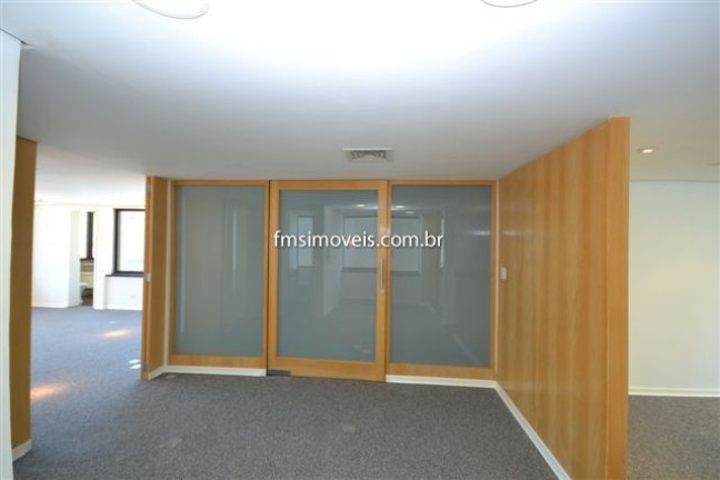 Imagem Sala Comercial à Venda, 100 m² em Itaim Bibi - São Paulo Imagem Sala Comercial à Venda, 100 m² em Itaim Bibi - São Paulo
