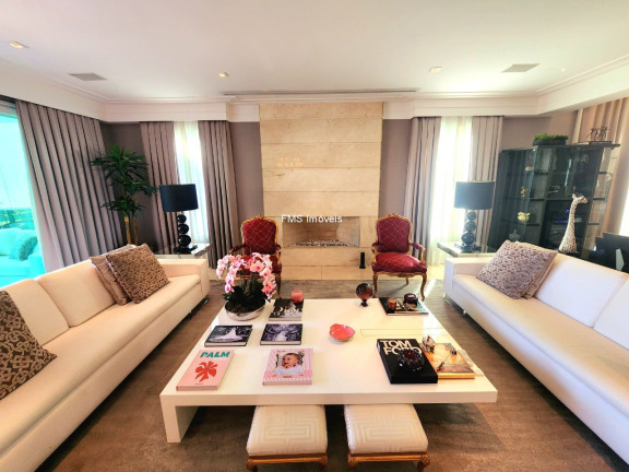 Imagem Casa com 4 Quartos à Venda, 900 m² em Tamboré - Santana De Parnaíba Imagem Casa com 4 Quartos à Venda, 900 m² em Tamboré - Santana De Parnaíba