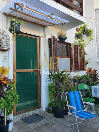 Imagem Casa com 3 Quartos à Venda, 150 m² em Barra Do Aririú - Palhoça