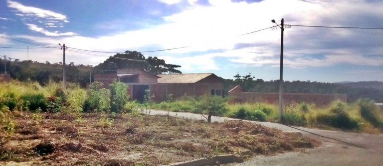 Imagem Imóvel à Venda, 360 m² em Jardim Privé Das Caldas - Caldas Novas Imagem Imóvel à Venda, 360 m² em Jardim Privé Das Caldas - Caldas Novas