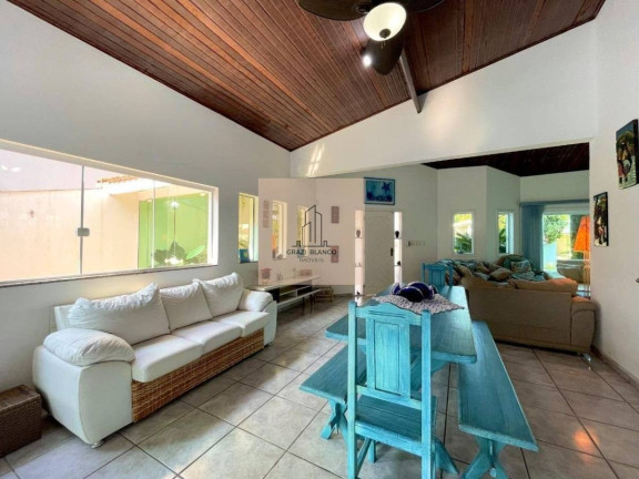 Casa de Condomínio com 3 Quartos à Venda, 150 m²