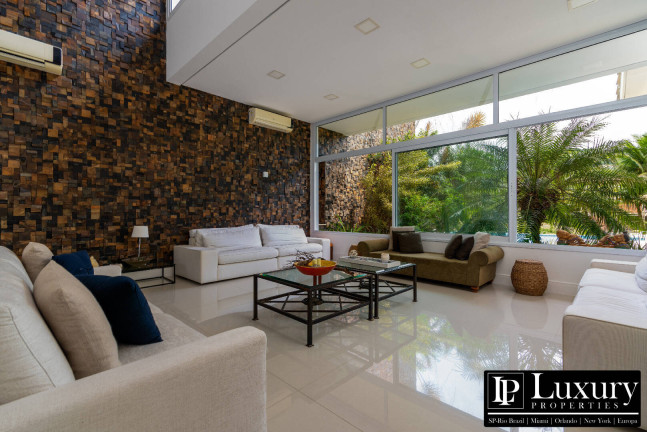 Imagem Casa de Condomínio com 4 Quartos à Venda, em Balneario Praia Do Perequê - Guarujá Imagem Casa de Condomínio com 4 Quartos à Venda, em Balneario Praia Do Perequê - Guarujá