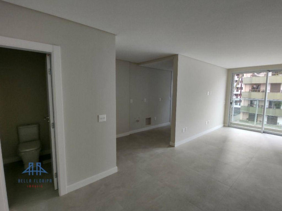 Imagem Apartamento com 2 Quartos à Venda, 74 m² em Centro - Florianópolis