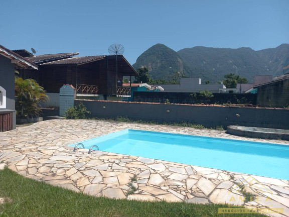 Casa à Venda,  em Bertioga