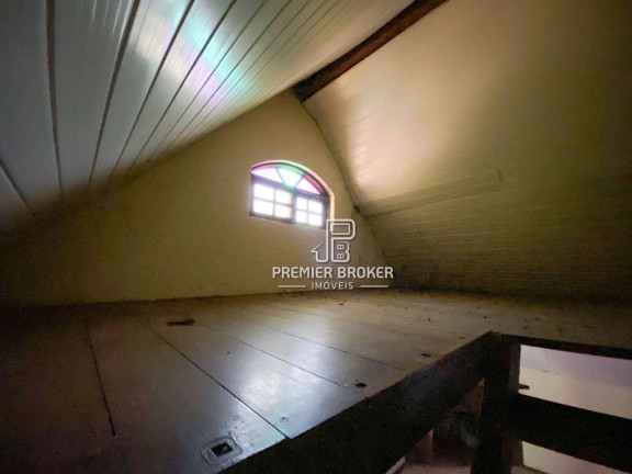 Imagem Casa com 1 Quarto à Venda, 70 m² em Pessegueiros - Teresópolis Imagem Casa com 1 Quarto à Venda, 70 m² em Pessegueiros - Teresópolis