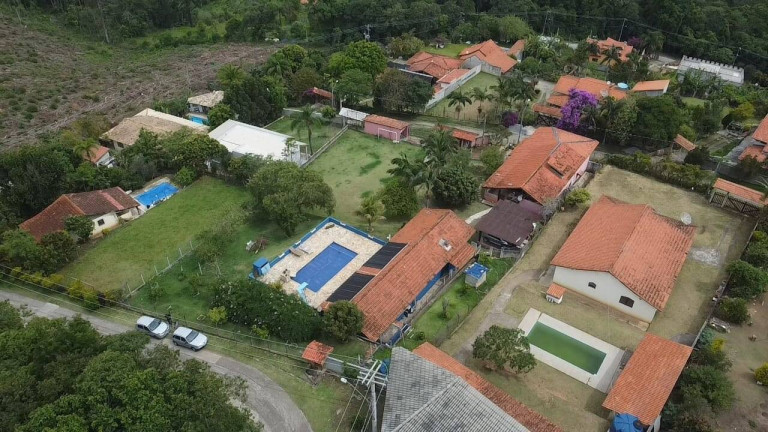 Casa com 2 Quartos à Venda, 1.200 m² em Portão - Atibaia
