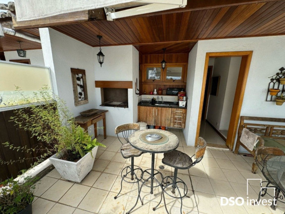 Casa de Condomínio com 4 Quartos à Venda, 200 m² em Granja Julieta - São Paulo
