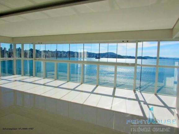Imagem Apartamento com 4 Quartos à Venda, 237 m² em Centro - Balneário Camboriú Imagem Apartamento com 4 Quartos à Venda, 237 m² em Centro - Balneário Camboriú