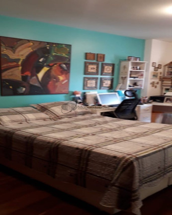 Imagem Imóvel com 4 Quartos à Venda, em Icaraí - Niterói Imagem Imóvel com 4 Quartos à Venda, em Icaraí - Niterói