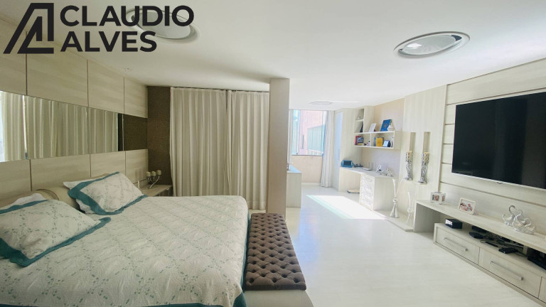 Imagem Casa de Condomínio com 5 Quartos à Venda, 500 m² em Parque Ipê - Feira De Santana