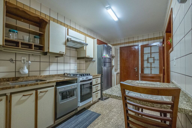 Imagem Apartamento com 2 Quartos à Venda, 74 m² em Centro - Florianópolis