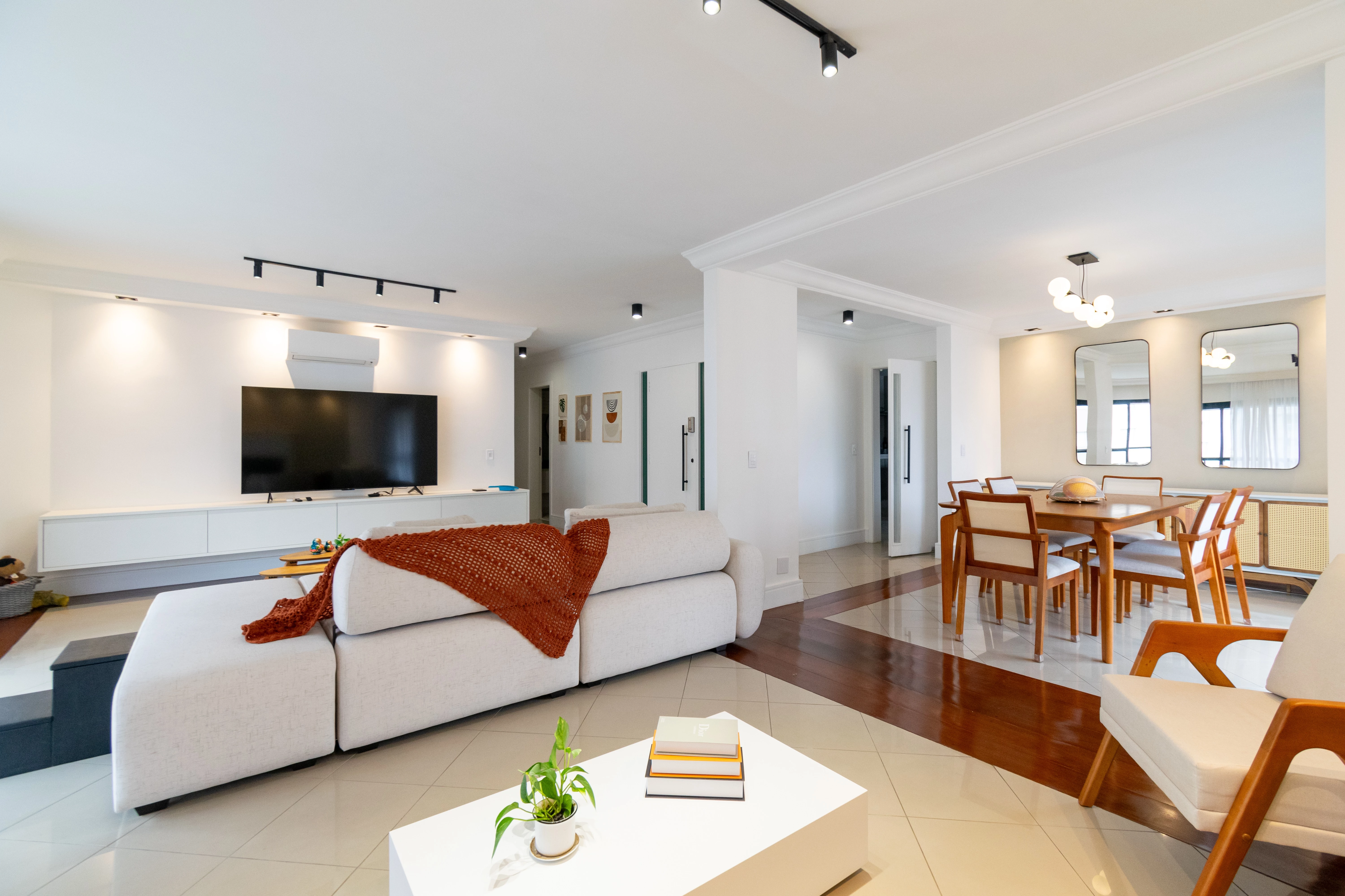 Imagem Imóvel com 4 Quartos à Venda, 216 m² em Vila Mascote - Sp