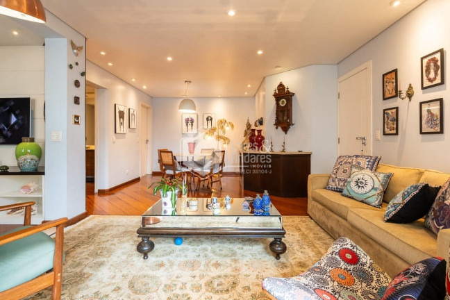 Imagem Apartamento com 4 Quartos à Venda, 141 m² em Moema - São Paulo